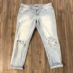 Gap Sexy Boyfriend Fit Jeans